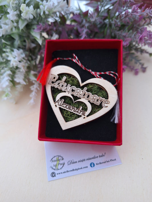 Martisor din lemn cu licheni personalizat-Inima