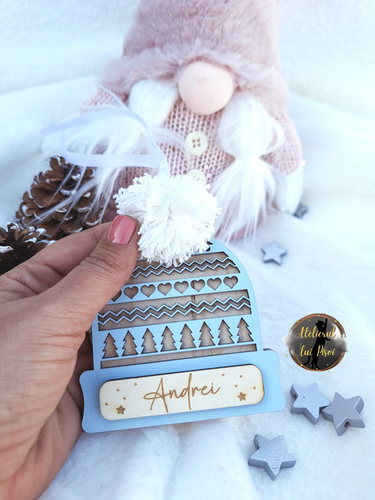 Glob din lemn personalizat cu nume- Warm&Cozy-v1-ALTP 64