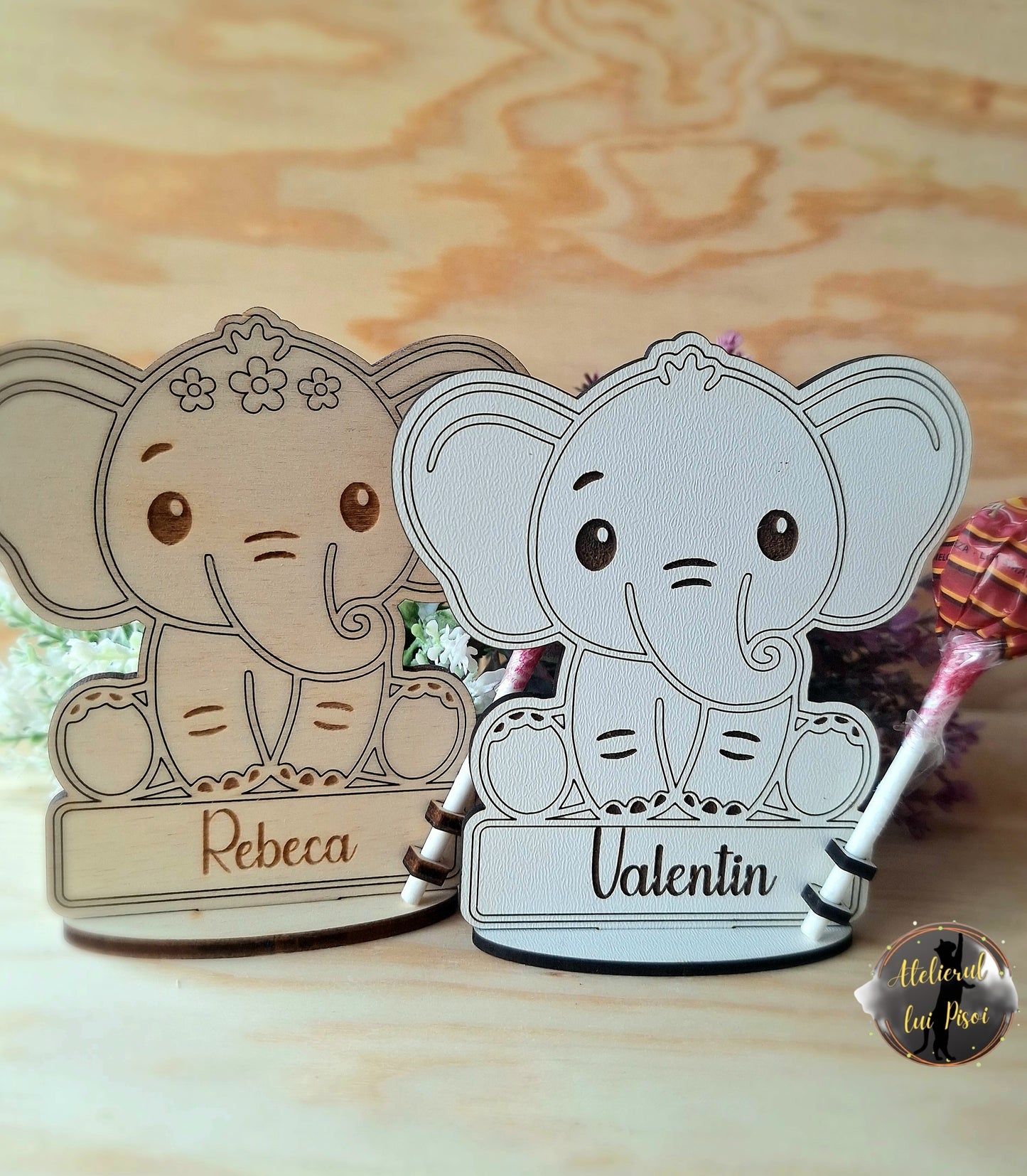 Martisor personalizat cu acadea- Elefant - ALTP 6