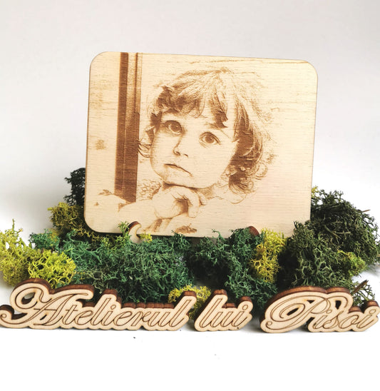 Poza gravata pe lemn