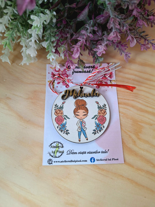 Martisor personalizat lemn- Medic/Asistenta- ALTP 48