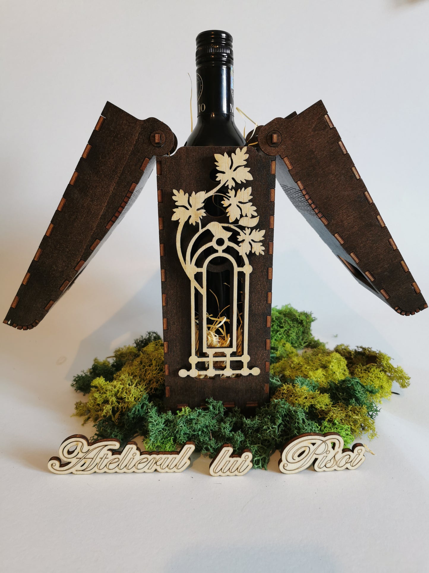 Cutie pentru sticla de vin personalizată model cu balama