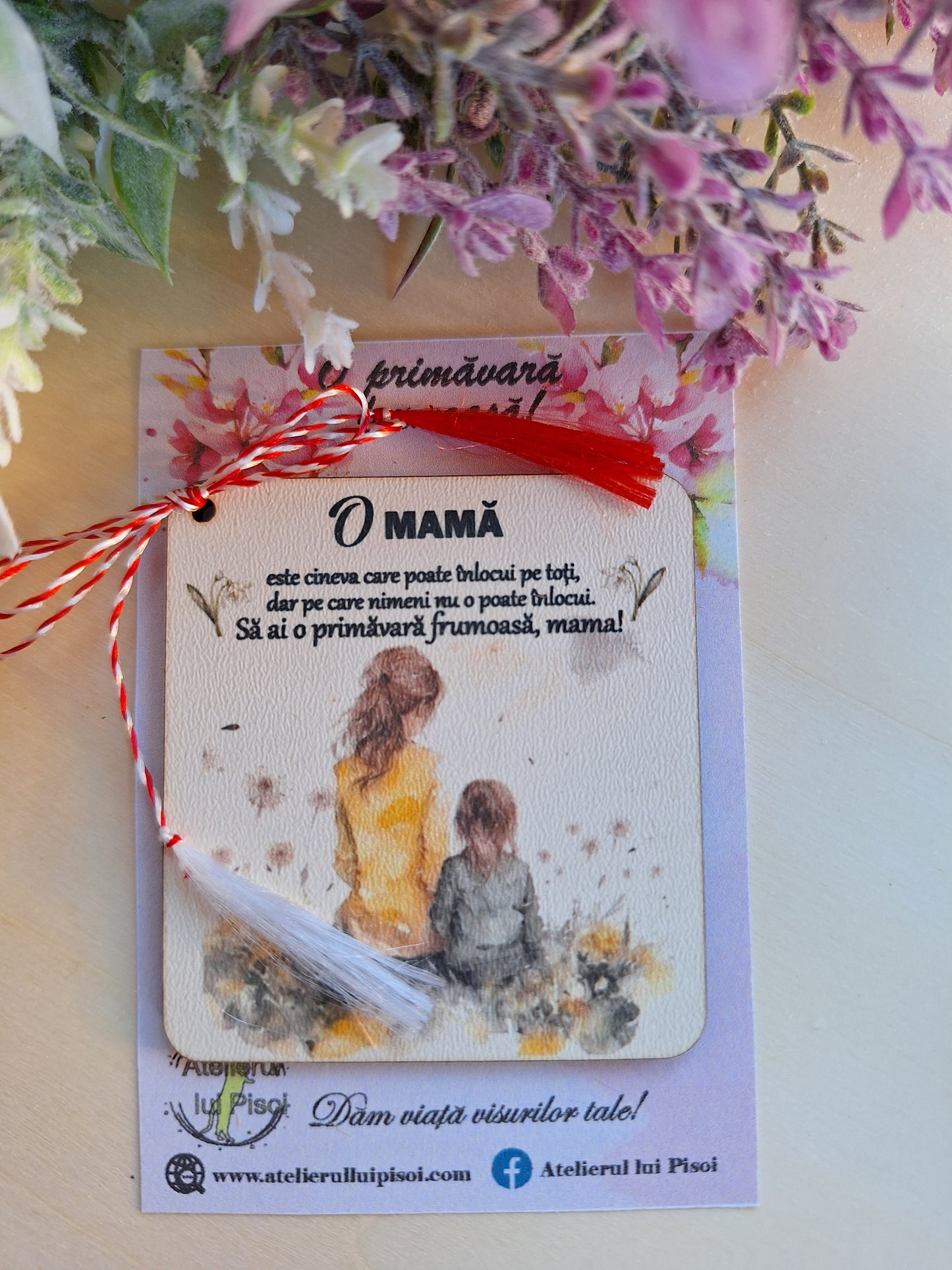 Martisor personalizat lemn -mama cu copil-ALTP 27