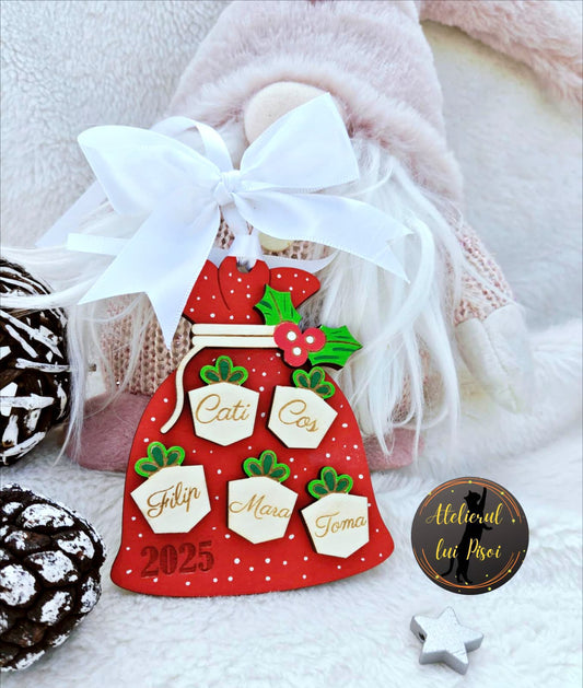 Glob din lemn personalizat Santa`s gifts- ALTP 96