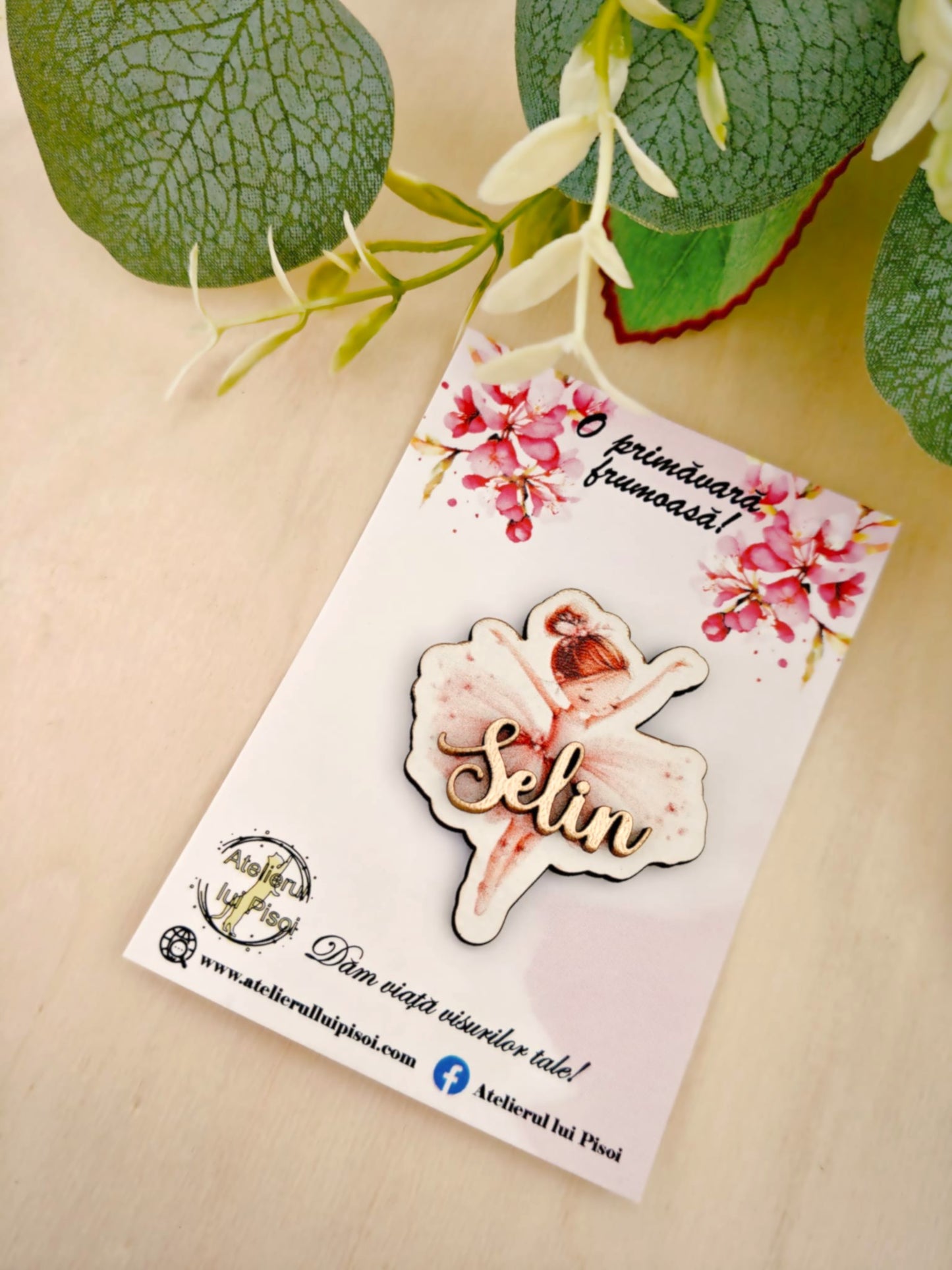 Martisor personalizat lemn -Balerina-ALTP 67