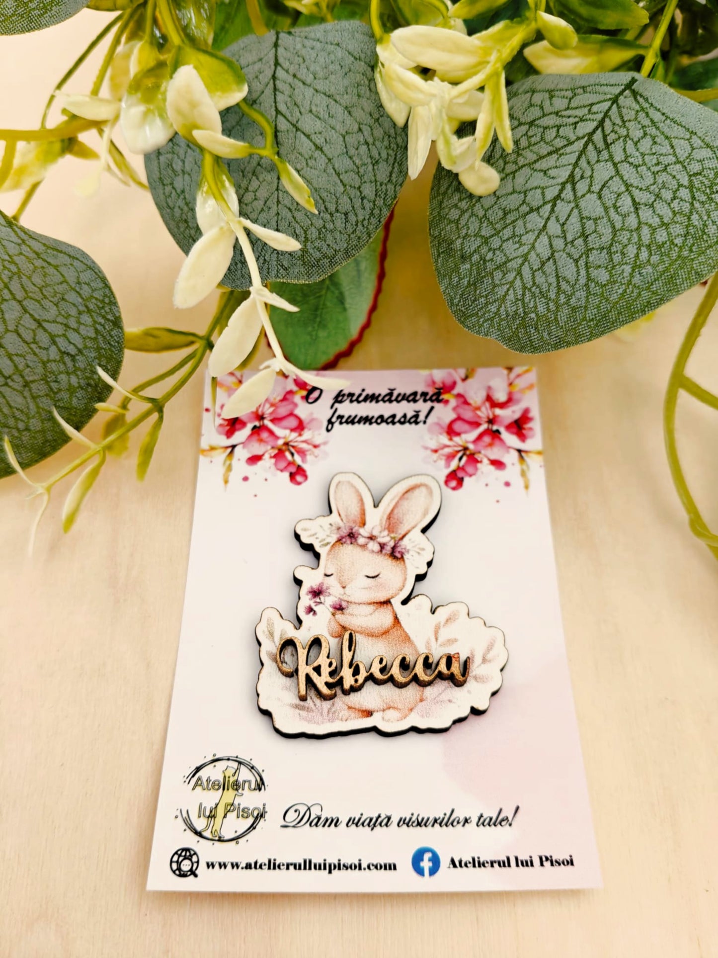 Martisor personalizat lemn -Iepuras ALTP 57