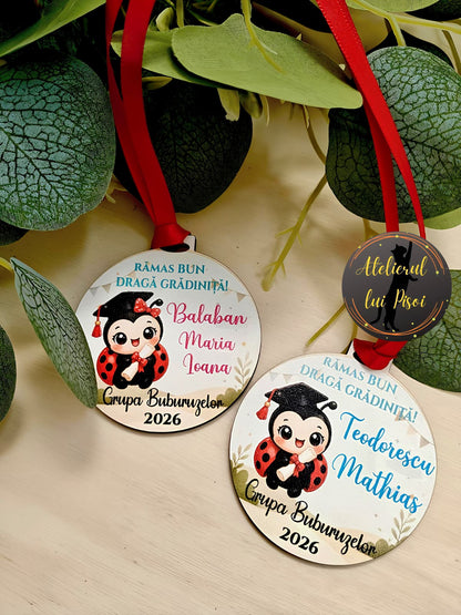 Medalie personalizata absolvire-Buburuza-ALTP5