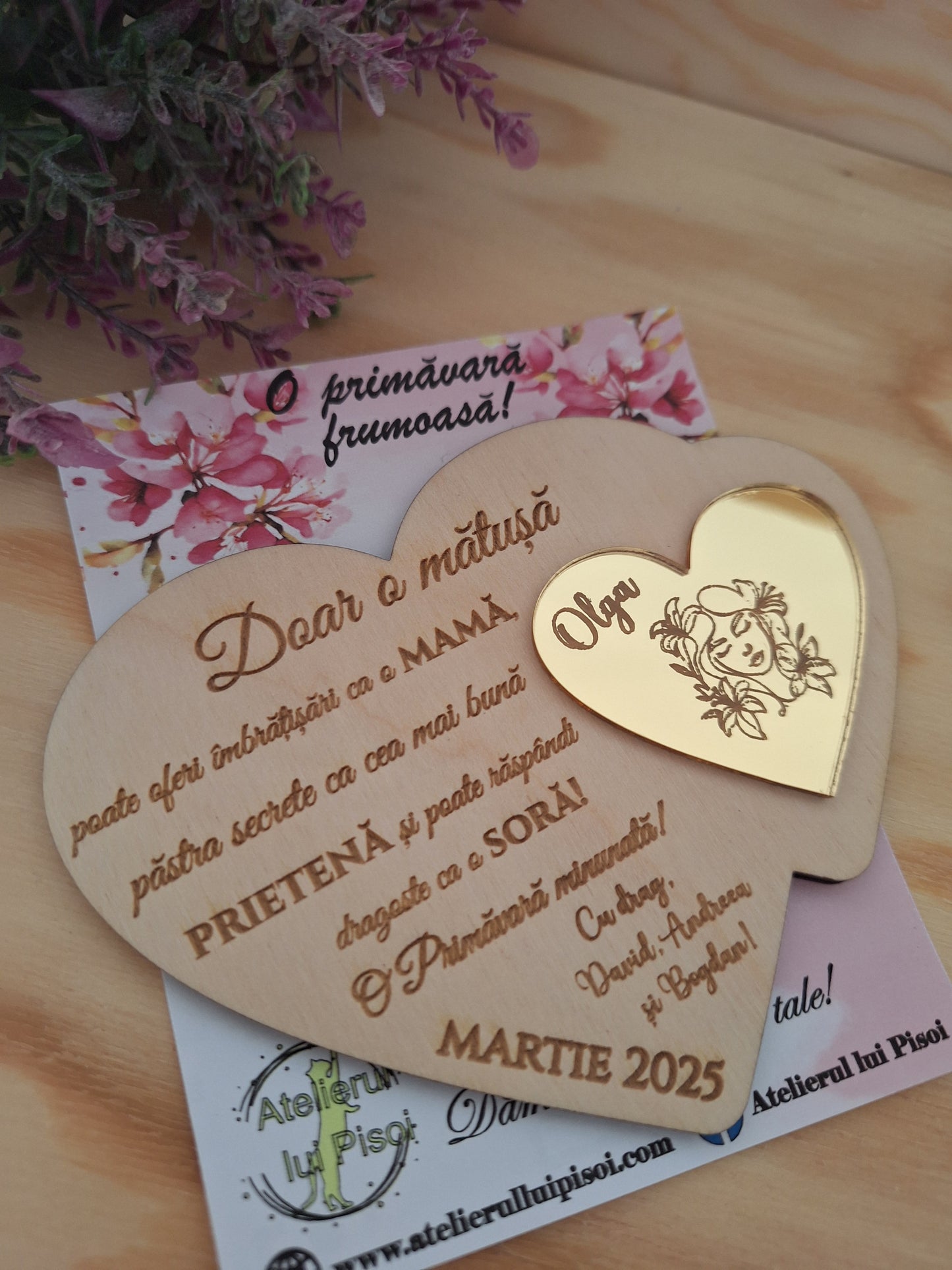 Martisor din lemn tip placheta-Matusa-ALTP 2