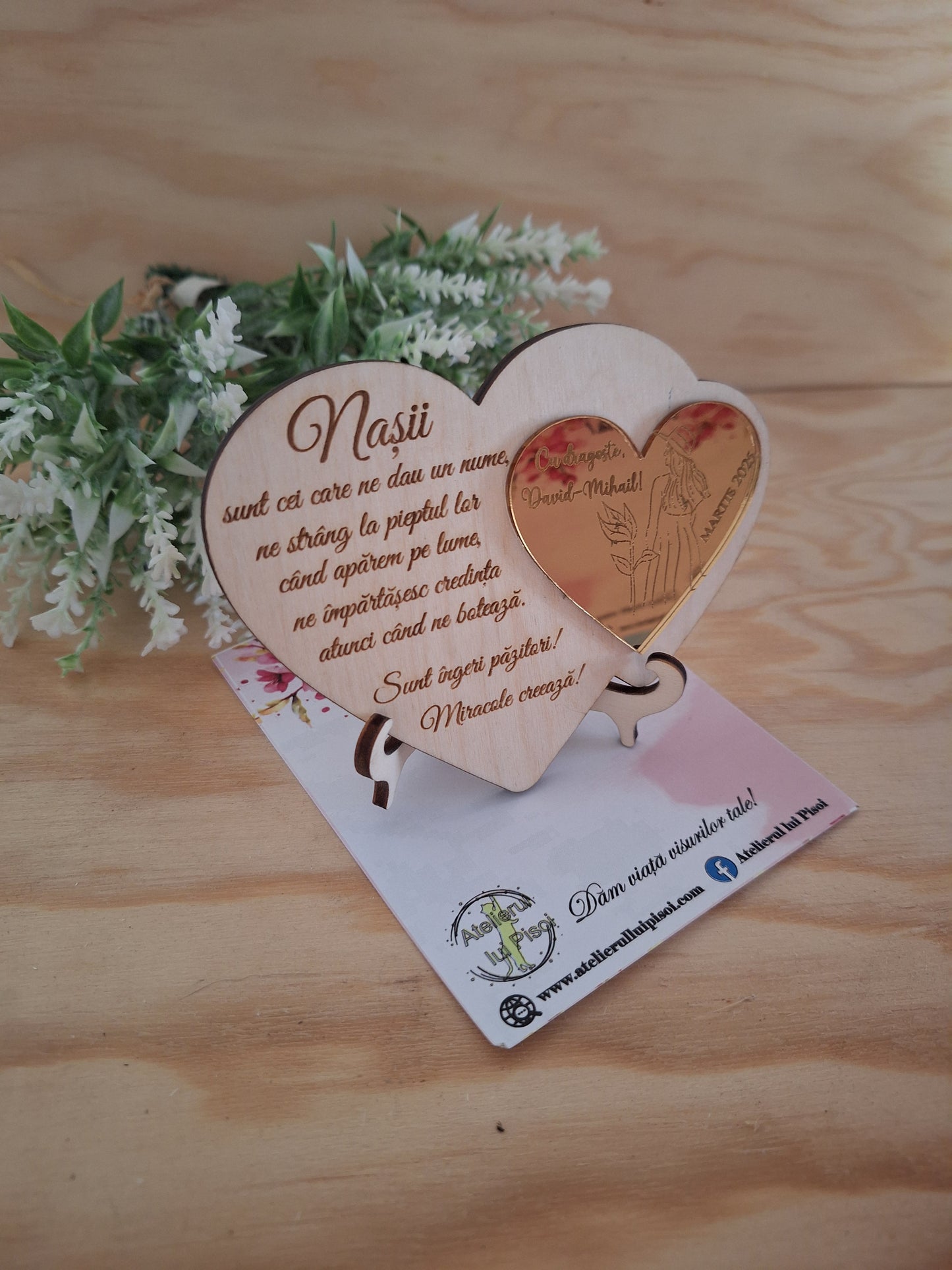 Martisor din lemn tip placheta-Nasa-ALTP 2